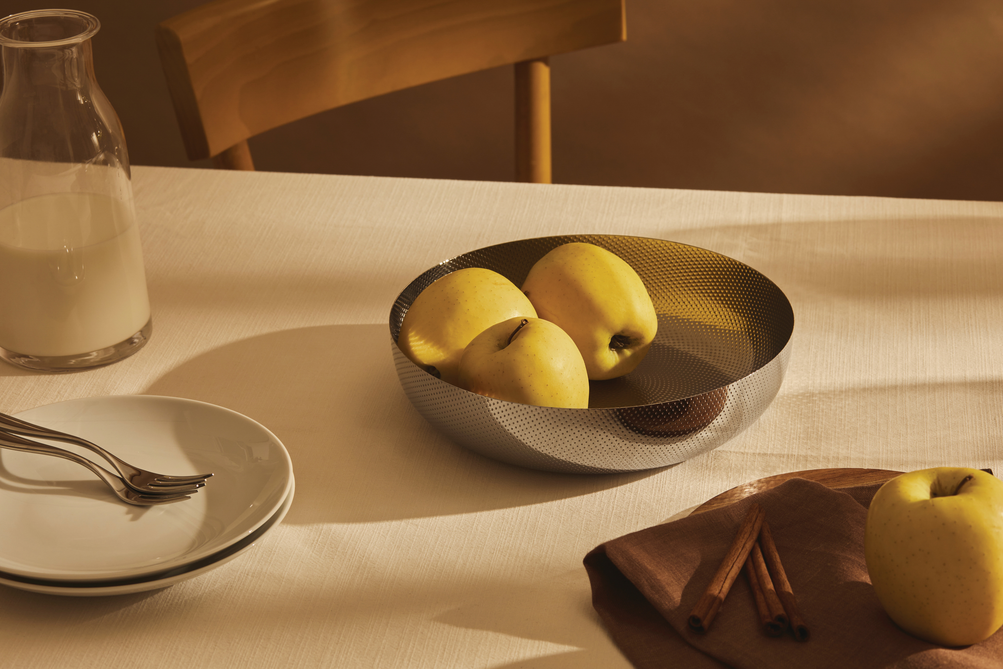 Alessi | アレッシィ からのExtra ordinary texture ボウル