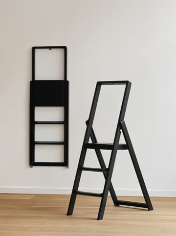 Step ladder - Black-lacquered - Design House Stockholm | デザインハウス ストックホルム