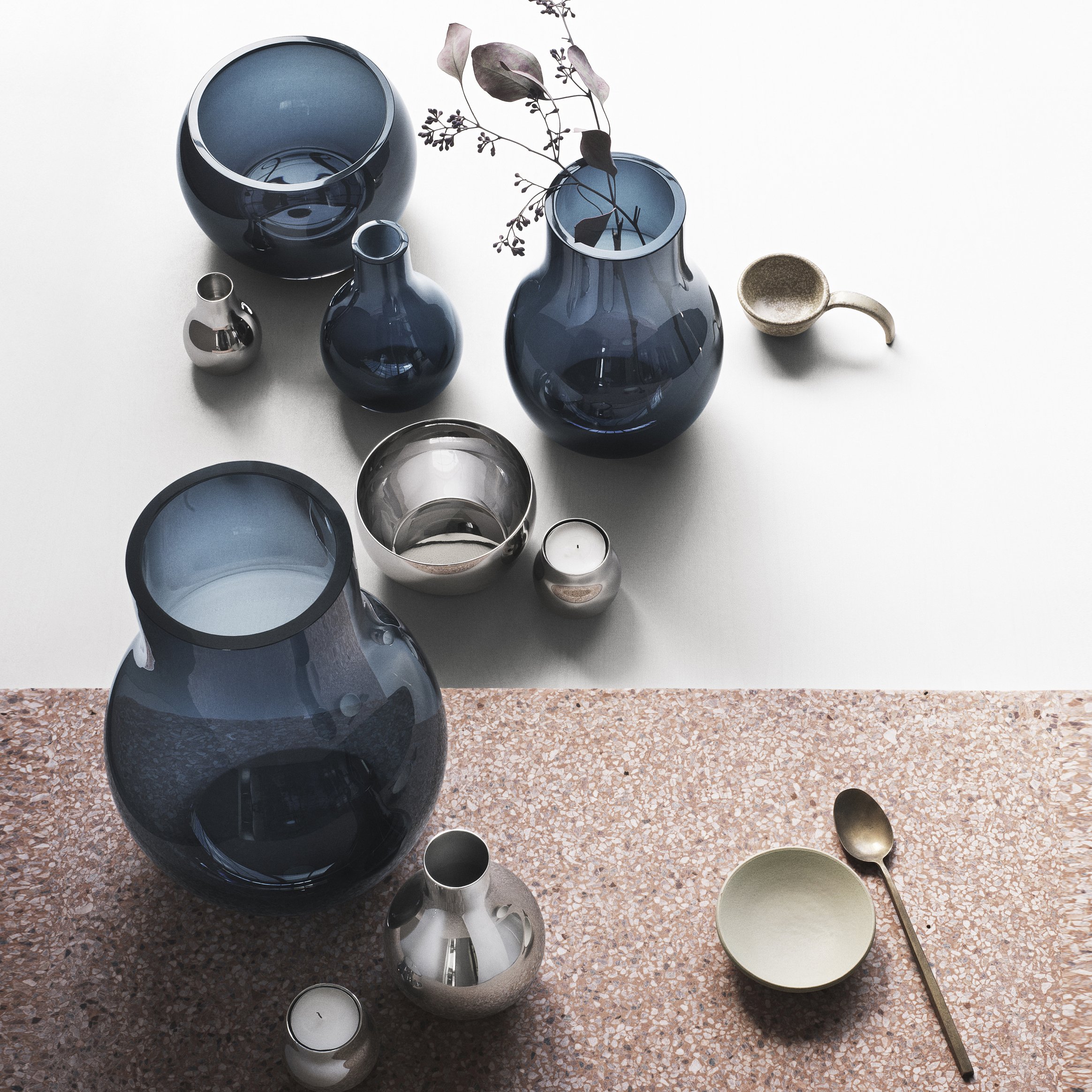 Georg Jensen | ジョージ ジェンセン からのCafu グラス 花瓶 ブル