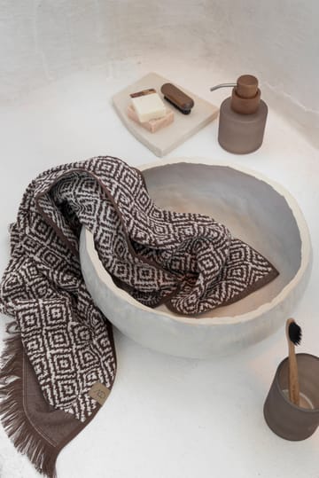 Morocco タオル 70x135 cm - Chocolate-off-white - Mette Ditmer | メッテ ディトマー