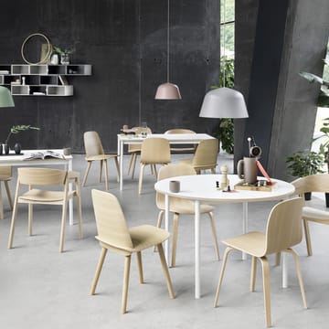 Base ダイングテーブル round Ø110 cm - White laminate-Plywood-White - Muuto | ムート