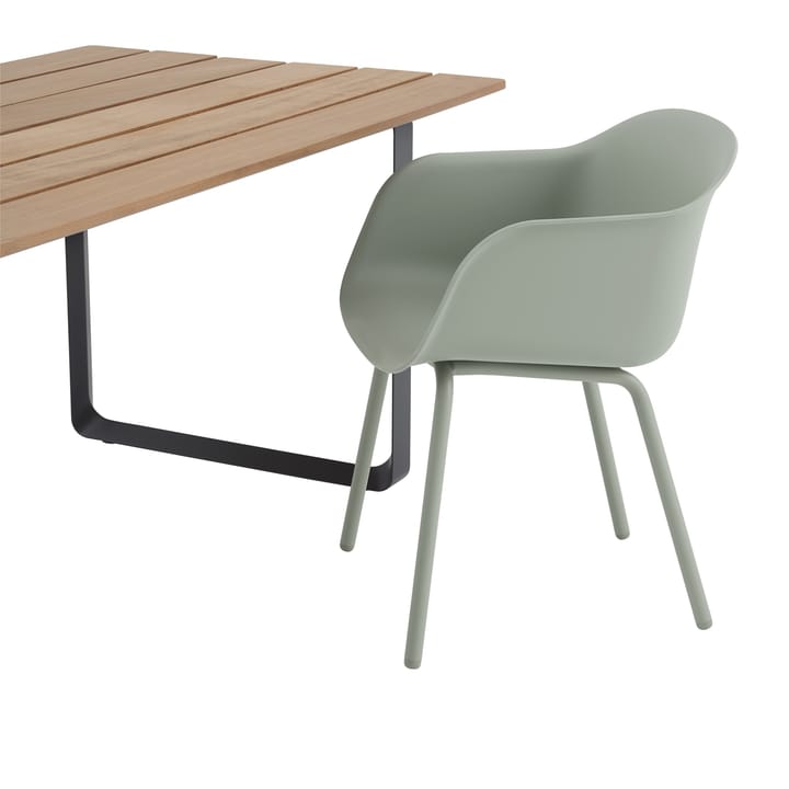 Fiber Outdoor アームチェア スチールレッグ, Dusty green Muuto | ムート