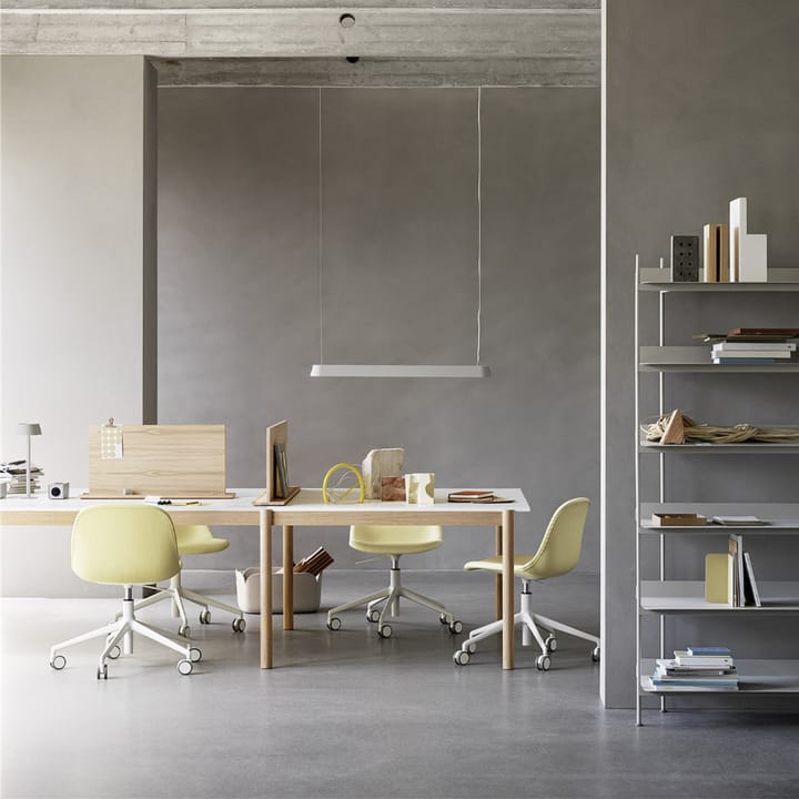 Linear System End モジュールテーブル, White laminate-oak 142x120 cm Muuto | ムート