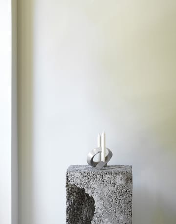 Crooked キャンドルホルダー 2 - Warm grey - Normann Copenhagen | ノーマンコペンハーゲン