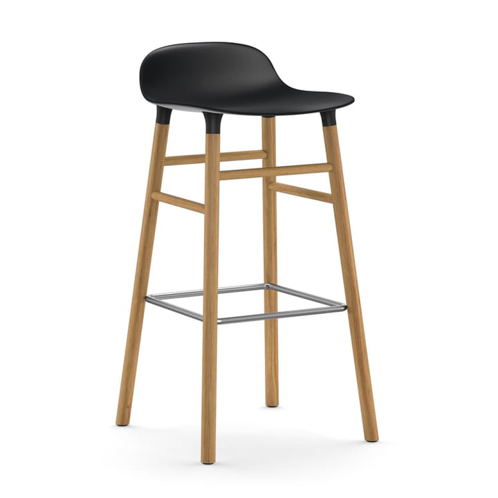 Form バースツール オークレッグ - Black - Normann Copenhagen | ノーマンコペンハーゲン