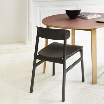 Herit チェア black oak - black - Normann Copenhagen | ノーマンコペンハーゲン