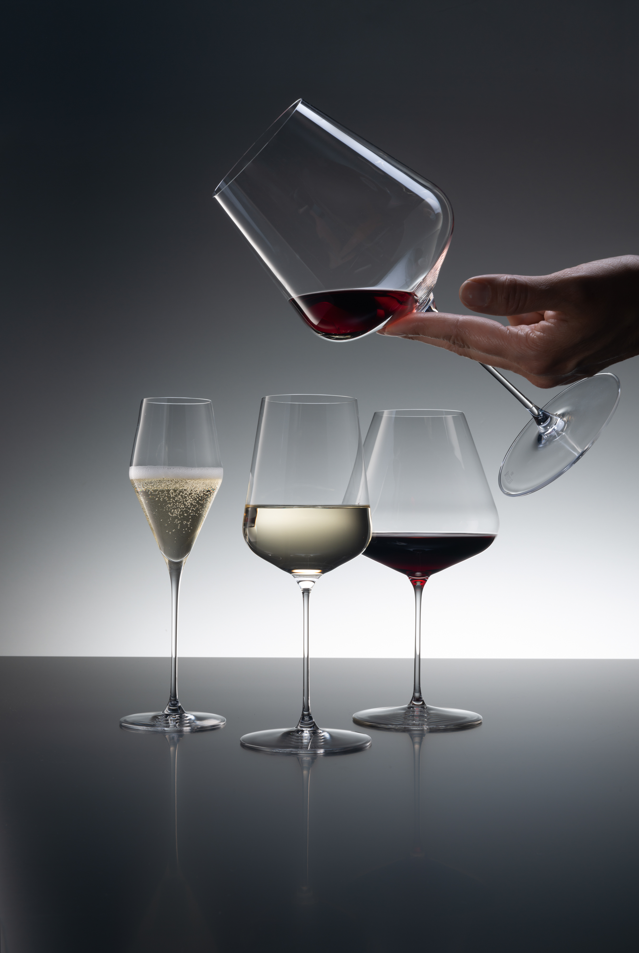Spiegelau | シュピゲラウ からのDefinition Burgundy 赤ワイングラス 96 cl 2パック - NordicNest.jp
