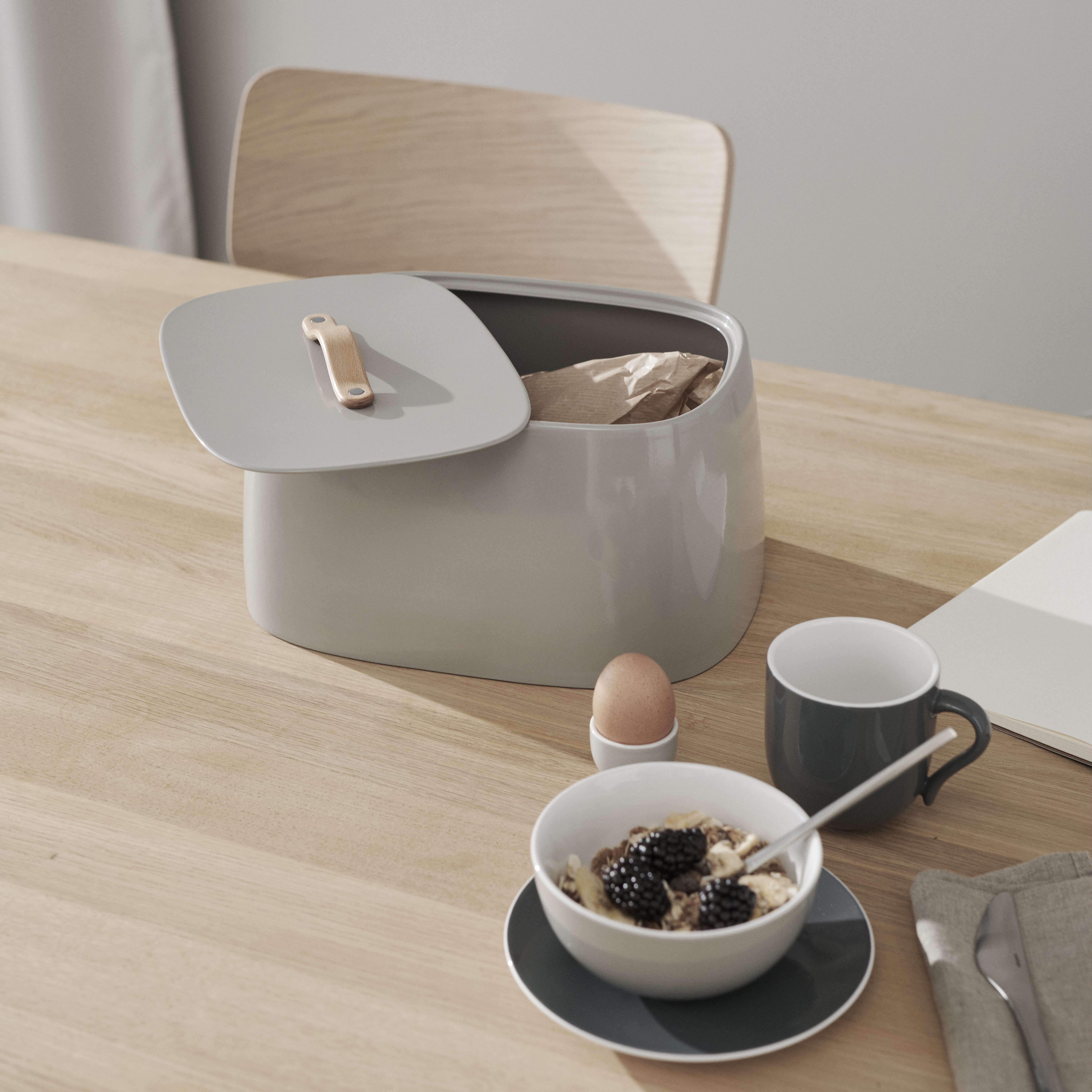 Stelton ステルトン Emma ブレッドボックス - 保存容器・ケース