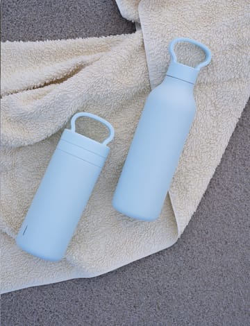 Tabi サーモボトル 0.55 L - Soft ice blue - Stelton | ステルトン